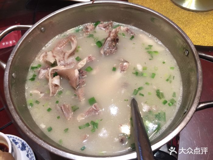 庄行李记羊肉馆(庄行店)羊头汤图片 - 第1张