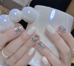 -1T·1M 日式美甲美睫