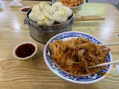 -王菊美食街·王菊面馆(总店)