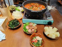 -黔有有贵州酸汤夺夺粉火锅(五味十字店)