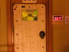 -蓝鲸湾汤泉(包河店)