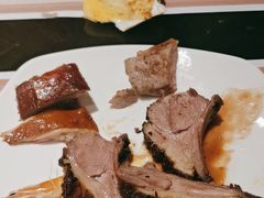 -东方滨江大酒店·滨江厅