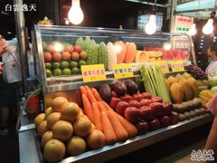 -六合夜市