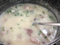 新鲜猪杂粥-南记食粥坊·宵夜大排档(莲花总店)