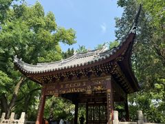 -汇龙潭
