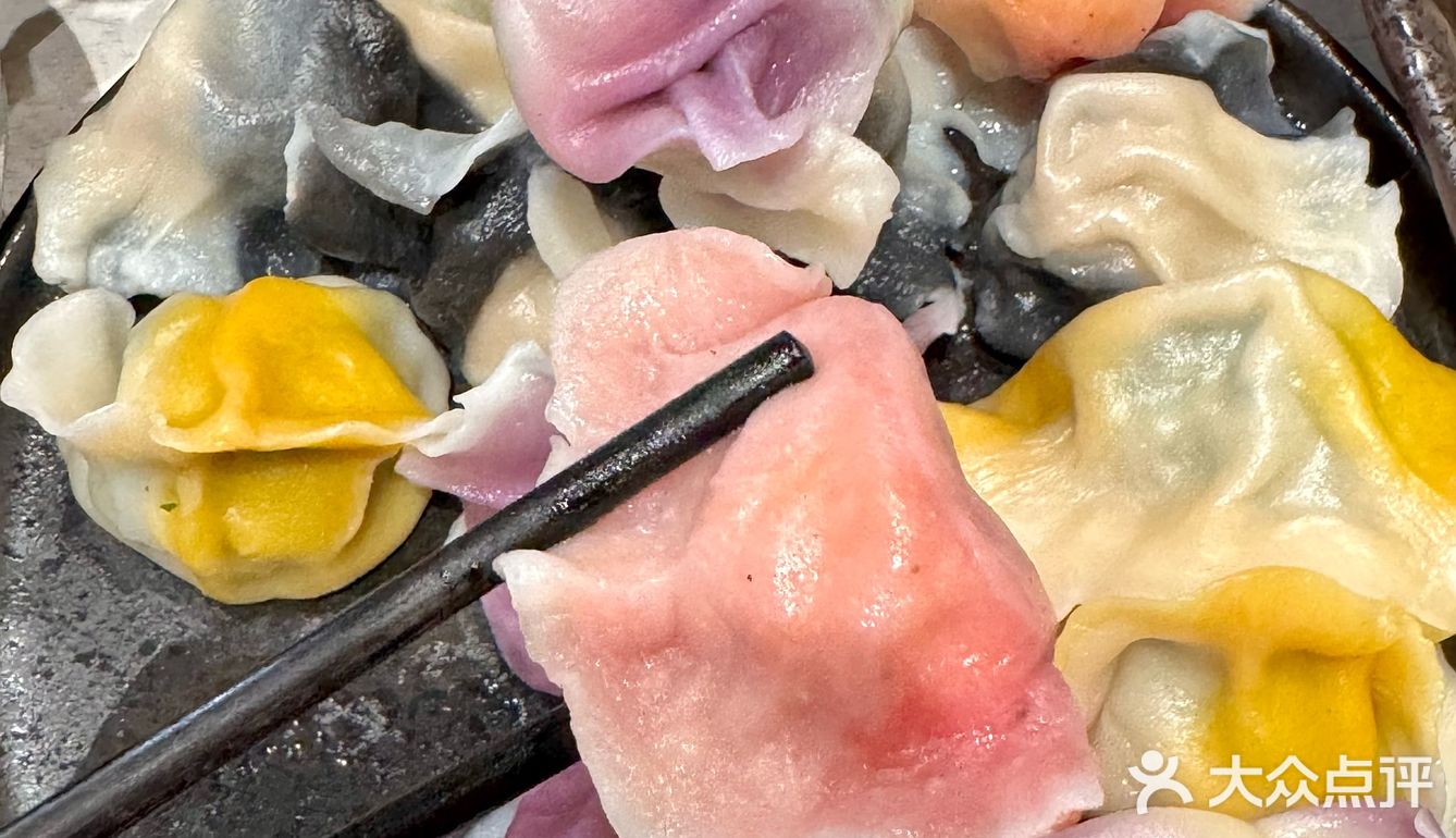 来青岛必吃的海鲜饺子！本地土著亲测好吃！