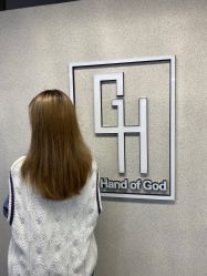 -HG美发设计沙龙