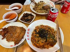 红油虾酱虾仁拌面-笑笑面家(白兰路店)