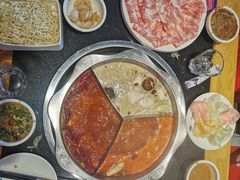 -董家湾重庆老火锅(嘉华店)