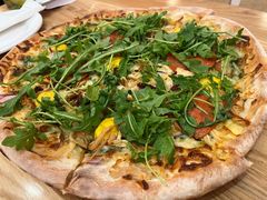 -城市大道红炉披萨烘焙坊