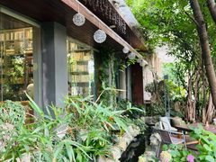 -谷咖啡·鲜花绿植花园餐厅