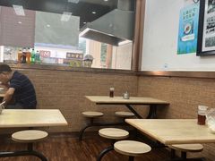 -新丰小吃(中山中路分店)