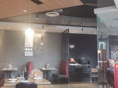 大堂-必胜客(新中纬店)