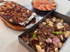 -老东镇啤酒屋海鲜加工·蒸汽海鲜·海鲜烧烤(台东店)