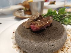 -Erman岩烧牛排(虹桥南丰城店)