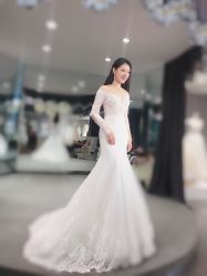 -艾米丽婚纱礼服