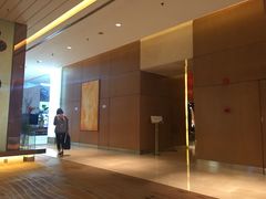 -上海浦东假日酒店