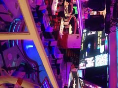 -巴特餐饮6加1音乐餐吧·新疆菜
