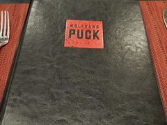 -WOLFGANG PUCK KITCHEN & BAR(迪士尼小镇店)