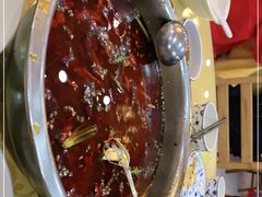 -乡土特色.冷锅鱼.牦牛肉汤锅