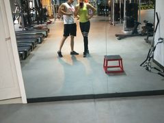 -CXFIT 陈徐健身工作室(凯旋店)