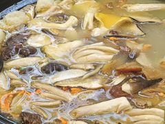 -草墩罗非鱼庄•野生菌•腊排骨(七星街上段店)