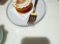 -LE SAPHIR 莎菲尔菓子(和兴店)
