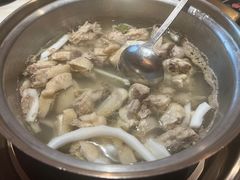 -喃喃椰·糟粕醋·椰子鸡火锅(七堡花园店)