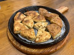 孜然火烧-老东镇啤酒屋海鲜加工·蒸汽海鲜·海鲜烧烤(台东店)