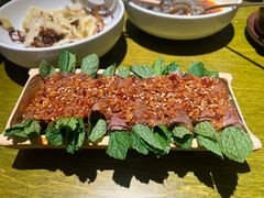薄荷牛肉卷-一坐一忘云南菜(卓悦中心)