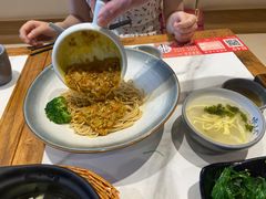 -馋三尺蟹粉小笼(人民广场店)