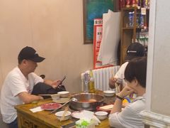 -乳仔牛牦牛汤锅 烤羊排(松潘古城店)