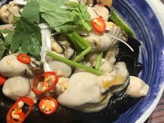 -蚝美人·生蚝海鲜烧烤(茶花园店)