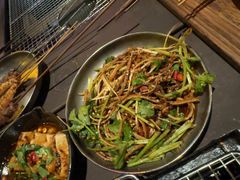-夜食白市Yespicy·烧烤啤酒宵夜(番禺四海城店)