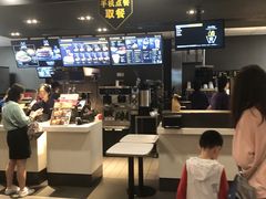 -麦当劳(宝山大厦店)