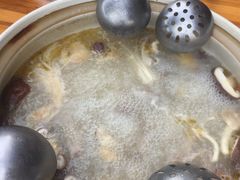 -15年老字号鑫鑫猪肚鸡·椰子鸡海南火锅(兴隆华侨农场店)