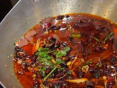 -川流不息·地道川菜·小龙虾(新松江路店)