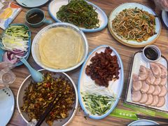 -合合春饼·酱骨·东北菜(潘家园店)