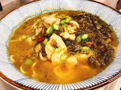 酸菜鱼片面-美国加州牛肉面(锦绣天第裕龙花园店)