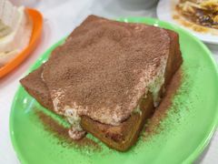 招牌漏奶华-澳门陈光记烧味饭店(南京德基广场店)