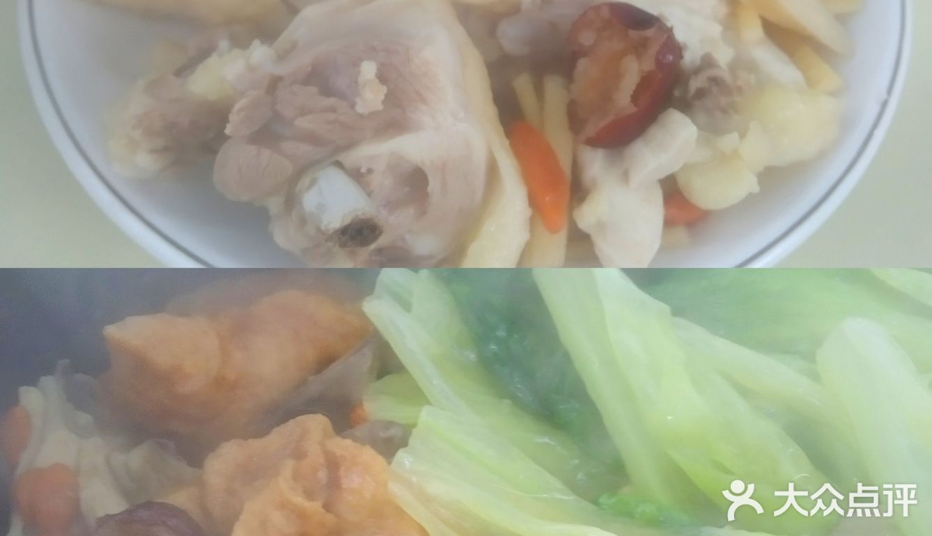 用传统的炭炉吃火锅才是贴近生活
