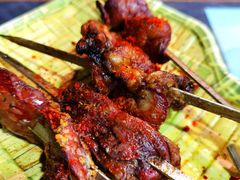烤羊腰-乡村馕坑肉·烧烤·新疆菜·本地人更爱吃(阿勒泰首店)