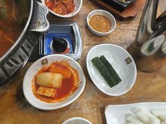 -喇喇排骨火锅·传统韩式脊骨汤(望京西园总店)