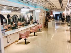 -BULB STUDIO 巴柏明星发型工作室