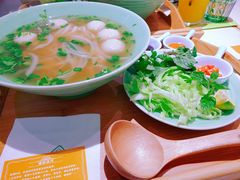 -越弥越南传统美食馆