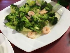 -溢心园香河肉饼总店