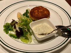 招牌蟹肉饼-Wolfgang’s Steakhouse 沃夫冈牛排馆(上海白玉兰广场店)