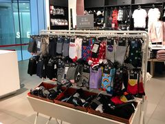 -H&M(鹏欣水游城店)