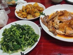 -芦茨金富饭庄·25年老字号·专做稻草鸡