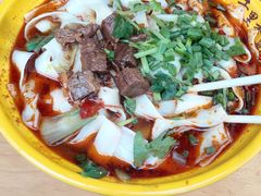 -千里香馄饨·面·黄焖鸡米饭(万科·金润华府店)